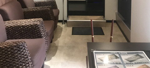 日焼けサロン ReVOLT 西中洲店